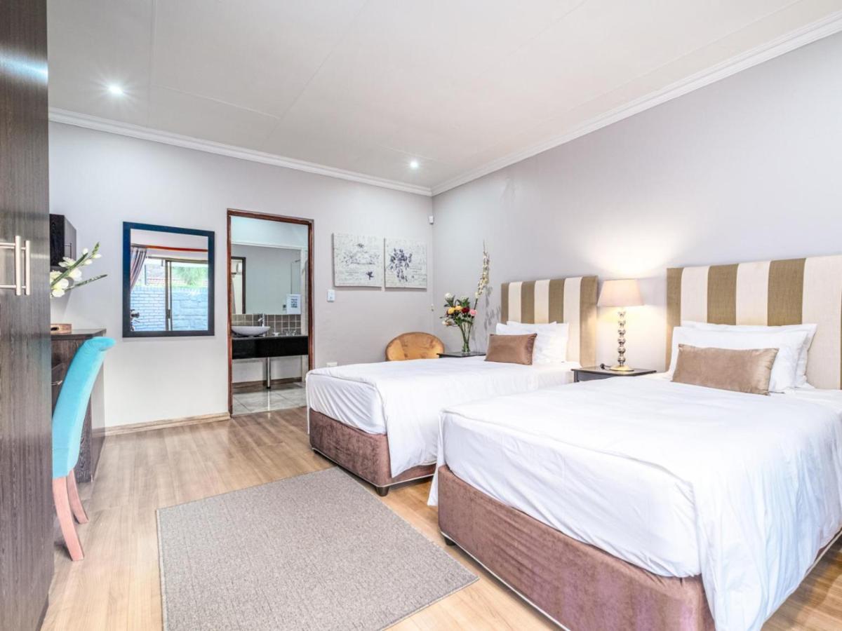 Hurlingham House Guest House ヨハネスブルグ エクステリア 写真